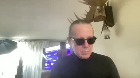 Snapshot of _anneonamouse chatting on April 29, 7:31 pm anneonamouse online show from April 29, 7:31 pm