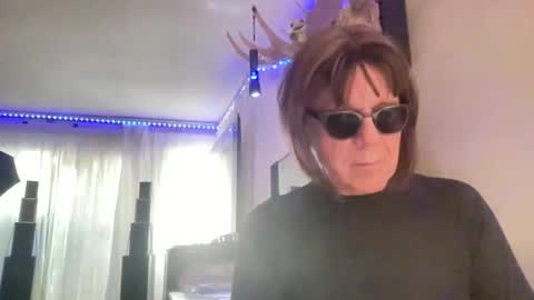 Snapshot of _anneonamouse chatting on May 16, 10:08 pm anneonamouse online show from May 16, 10:08 pm