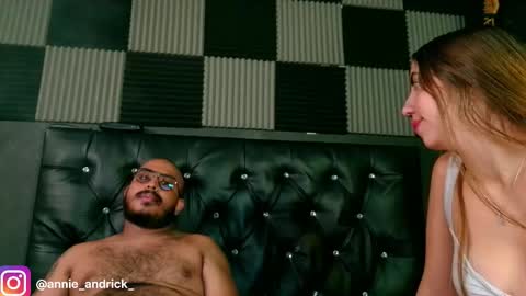 Annie Andrick online show from January 16, 2:21 pm