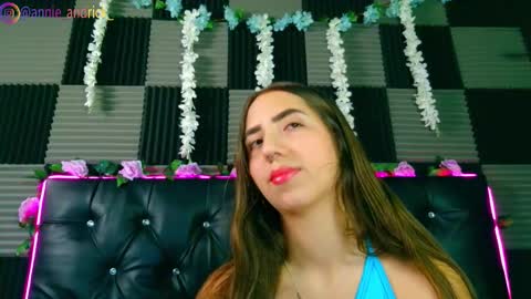 Annie Andrick online show from February 3, 1:38 pm