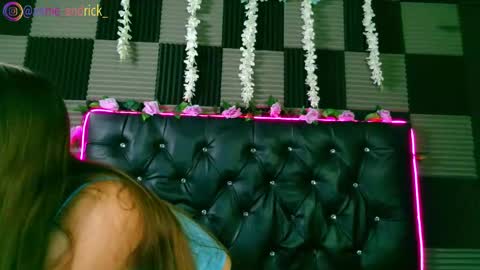 Annie Andrick online show from February 23, 1:08 pm