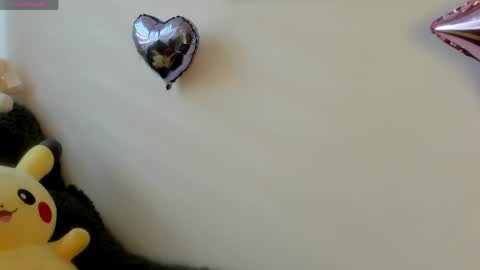 Snapshot of _antomouth_paradise chatting on June 1, 7:26 pm antonia online show from June 1, 7:26 pm