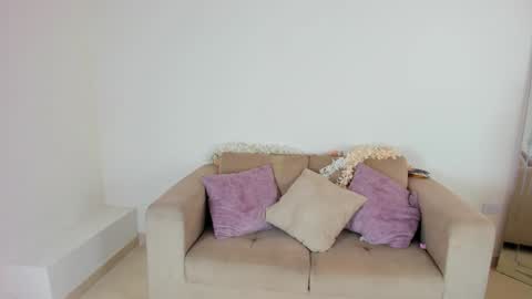    online show from January 16, 1:04 pm