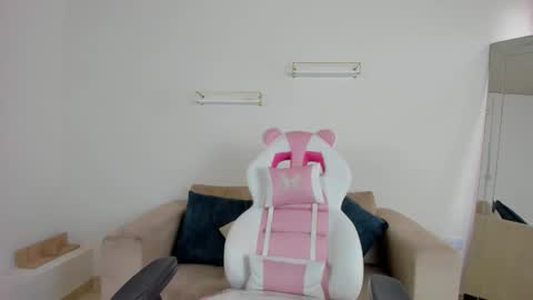    online show from December 2, 12:21 pm