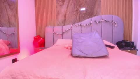 Arlet online show from May 26, 3:02 am