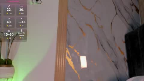   online show from January 7, 12:18 pm