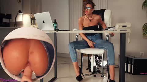 _artporno_ online show from March 2, 7:15 am