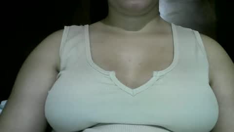 Snapshot of _babyhailey chatting on August 3, 5:38 pm Hailey online show from August 3, 5:38 pm
