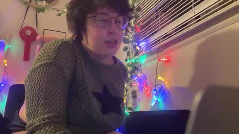 Snapshot of _bandit_b0y chatting on December 5, 3:04 am bandit online show from December 5, 3:04 am