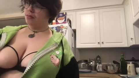 Snapshot of _bandit_b0y chatting on January 16, 11:27 pm bandit online show from January 16, 11:27 pm