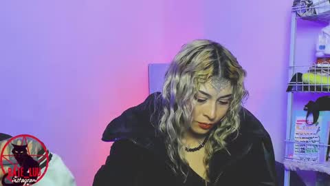 Lunita  online show from November 3, 1:19 am