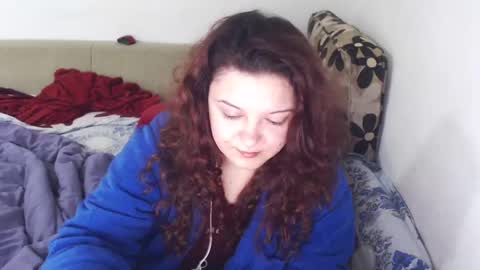 Snapshot of _bella_28 chatting on February 20, 10:37 am em online show from February 20, 10:37 am