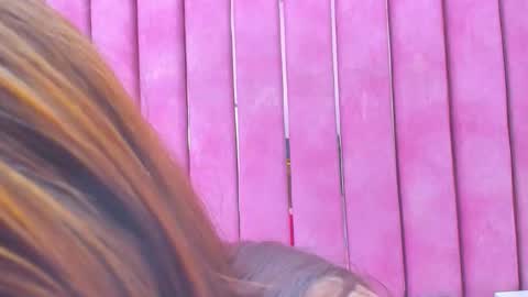 Snapshot of _bella_barbie chatting on February 28, 3:51 am _bella_barbie online show from February 28, 3:51 am