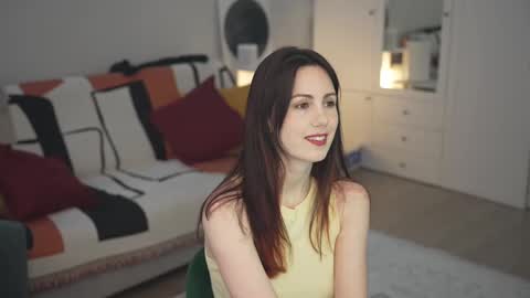 Lili online show from February 24, 10:15 am