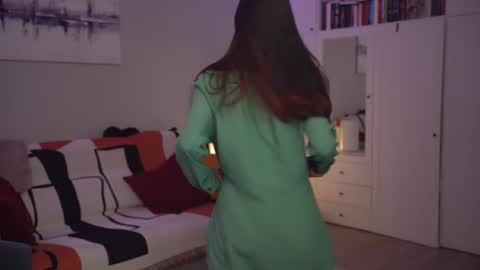 Lili online show from February 28, 1:25 pm