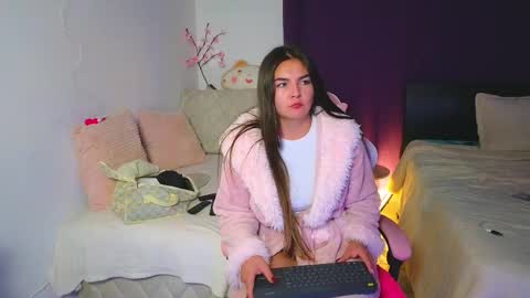 Bonnie online show from February 9, 3:21 am