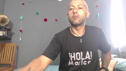 _bonnie__and_clyde online show from May 27, 8:06 pm