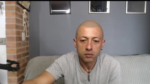 _bonnie__and_clyde online show from July 11, 9:05 pm