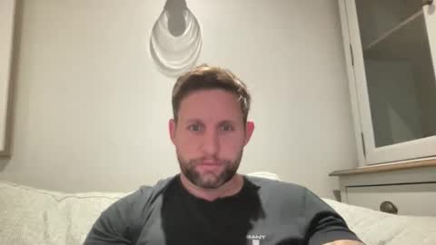 Snapshot of _british_hung_ chatting on September 18, 12:51 pm UK BigThick Cock online show from September 18, 12:51 pm