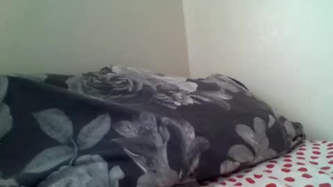 Snapshot of _bunny_b chatting on October 27, 4:38 am I will be back soon online show from October 27, 4:38 am