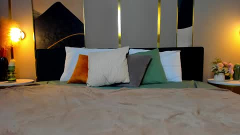 Stella online show from February 24, 4:05 am