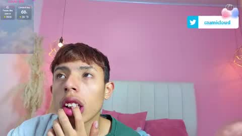 Snapshot of _camilo_ortiz chatting on July 4, 2:23 pm camilo online show from July 4, 2:23 pm