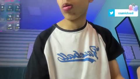 Snapshot of _camilo_ortiz chatting on July 6, 3:03 pm camilo online show from July 6, 3:03 pm