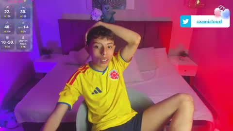 Snapshot of _camilo_ortiz chatting on July 7, 3:16 pm camilo online show from July 7, 3:16 pm