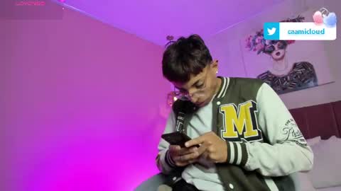 Snapshot of _camilo_ortiz chatting on July 13, 1:47 pm camilo online show from July 13, 1:47 pm
