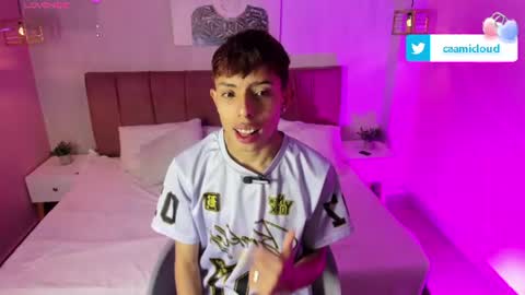 Snapshot of _camilo_ortiz chatting on July 14, 2:23 pm camilo online show from July 14, 2:23 pm