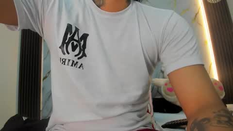 Shatta  Sara online show from February 17, 1:18 pm