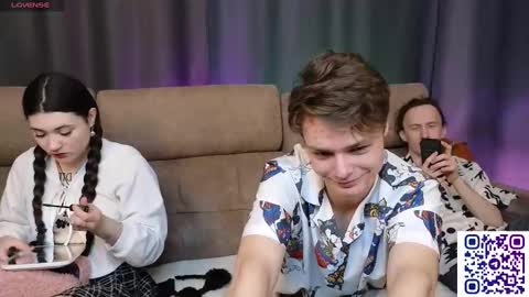 _capybara0_0 online show from March 1, 7:15 pm