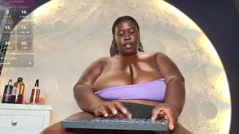 Caro. online show from November 10, 7:35 pm