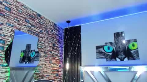 Snapshot of _casandra11 chatting on February 6, 5:03 am _casandra11 online show from February 6, 5:03 am