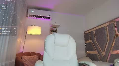 Snapshot of _cherryambar chatting on June 14, 2:24 am AMBAR online show from June 14, 2:24 am