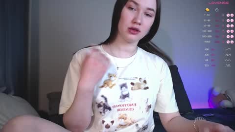 _chloe_miller_ online show from December 12, 3:10 am