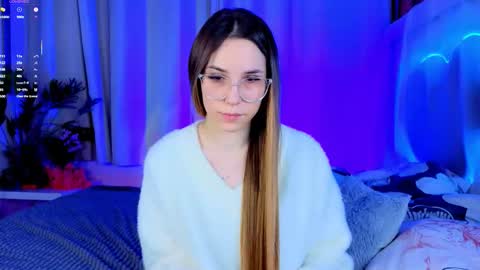 Cindy . online show from November 23, 5:18 am