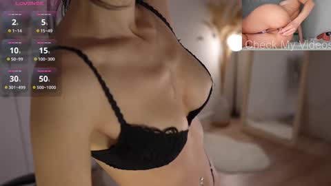 Snapshot of _cindy_rella_ chatting on February 25, 5:39 am _cindy_rella_ online show from February 25, 5:39 am