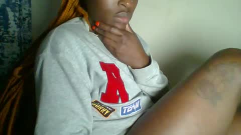 Snapshot of _clara01 chatting on January 17, 9:50 pm clara online show from January 17, 9:50 pm