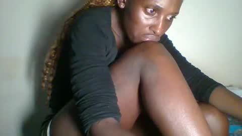 clara online show from February 9, 10:00 pm