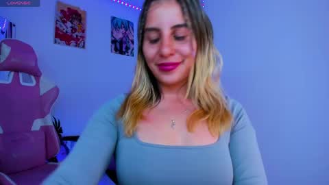  Chloe  online show from April 28, 12:09 am