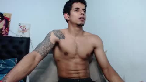  crissgex  online show from February 21, 6:36 am