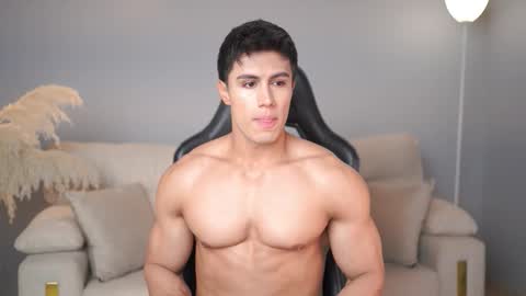 Snapshot of _cristianlopez chatting on October 23, 7:01 pm 50 OFF TODAY onlyfans cristianlopezbf online show from October 23, 7:01 pm