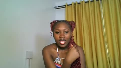 Snapshot of _cutestephanie chatting on December 16, 2:00 pm STEPH online show from December 16, 2:00 pm