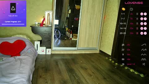 Dana Doe online show from March 26, 6:24 pm