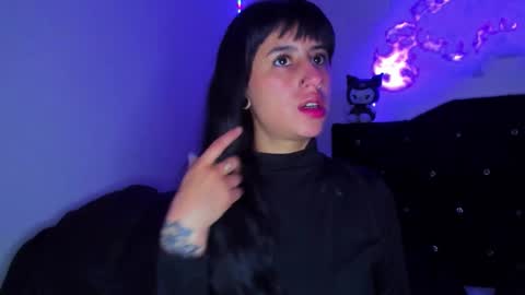 Snapshot of _darkcandy chatting on February 20, 12:51 am MIA online show from February 20, 12:51 am