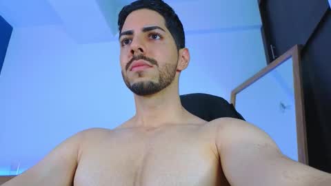 Snapshot of _davidwolf chatting on October 27, 1:09 am David online show from October 27, 1:09 am