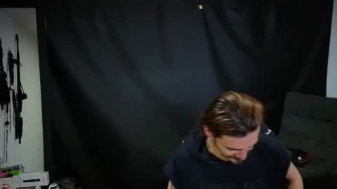 delacruz online show from February 15, 4:09 am