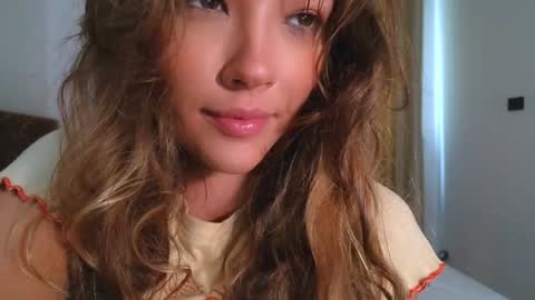Snapshot of _demi_dee_ chatting on September 27, 3:00 am DemiDee online show from September 27, 3:00 am