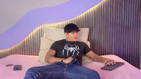 Snapshot of _demon1 chatting on June 13, 3:04 am _demon1 online show from June 13, 3:04 am